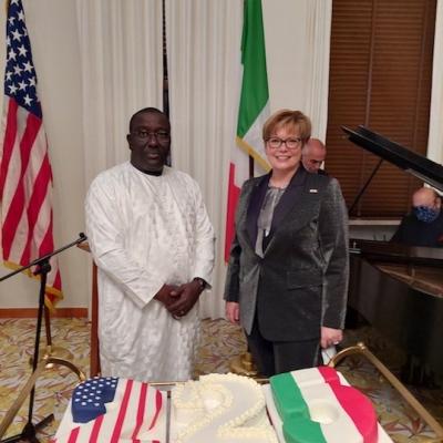 CONSULS DU SENEGAL ET DES USA